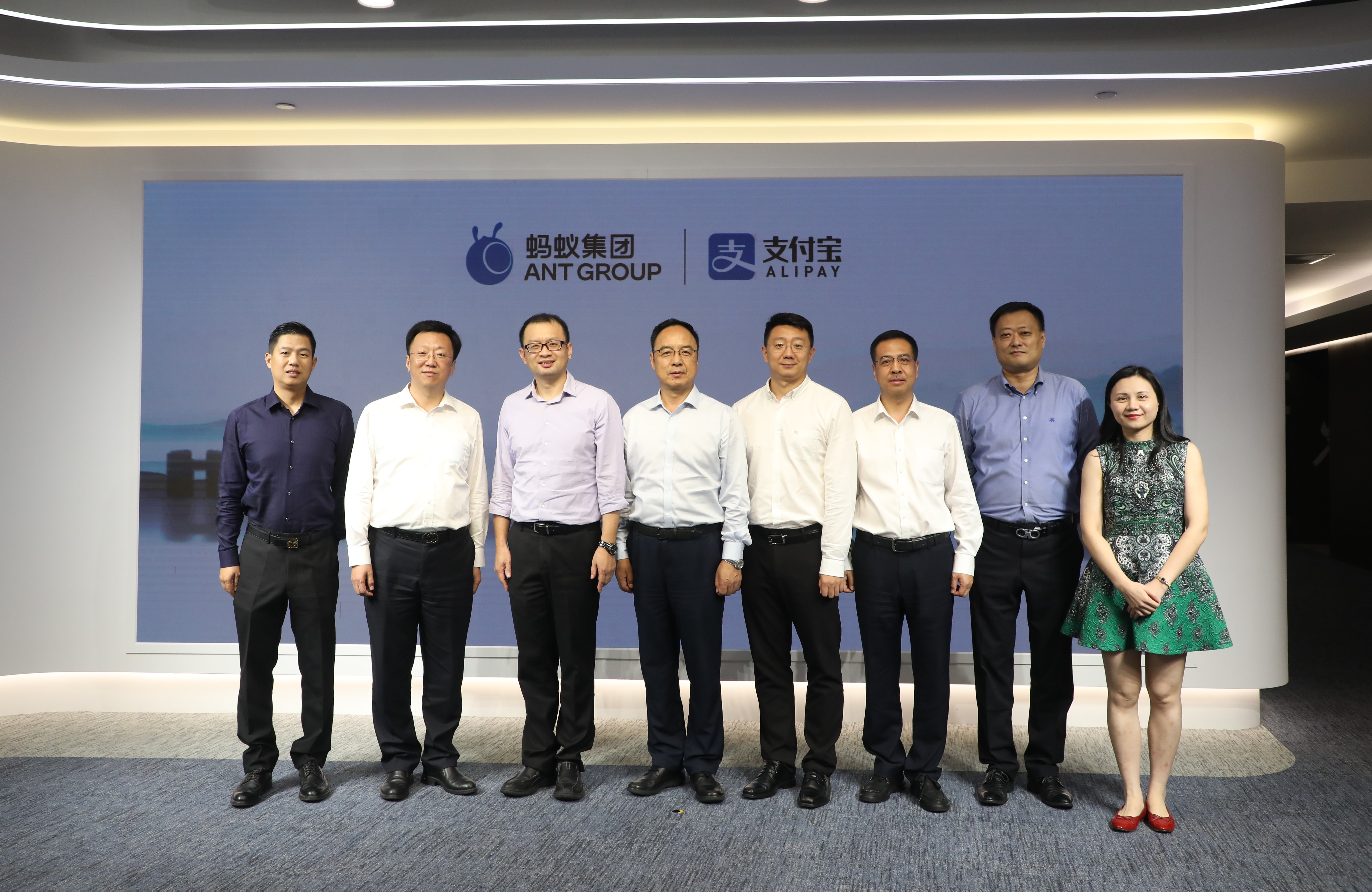 d2ad1f03514a39f17adb741103663d7.jpg d2ad1f03514a39f17adb741103663d7.jpg